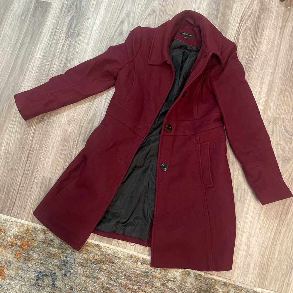 Preston & York Red Trench Coat with Tailored Design and Long Sleeves